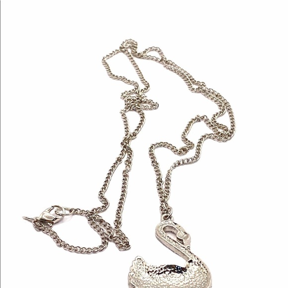 Swan Crystal Necklace Silver Tone 31” - Picture 12 of 13